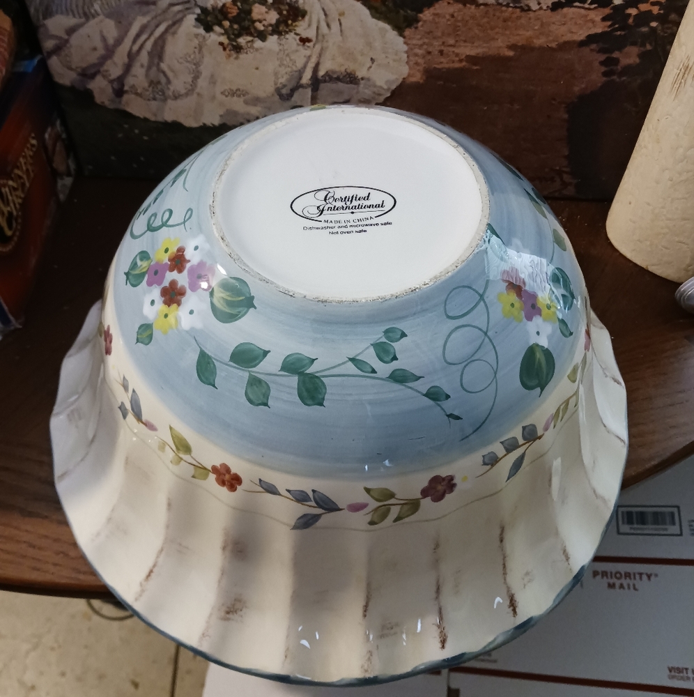 Certified International Floral Large 13"×7" Pasta Serving Bowl🍲A 🎁VINTAGE GEM. - Picture 13 of 16